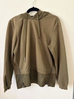 Comma Casual Identity Olive Hoodie Utility Mixed Media Zip Hem Size US L